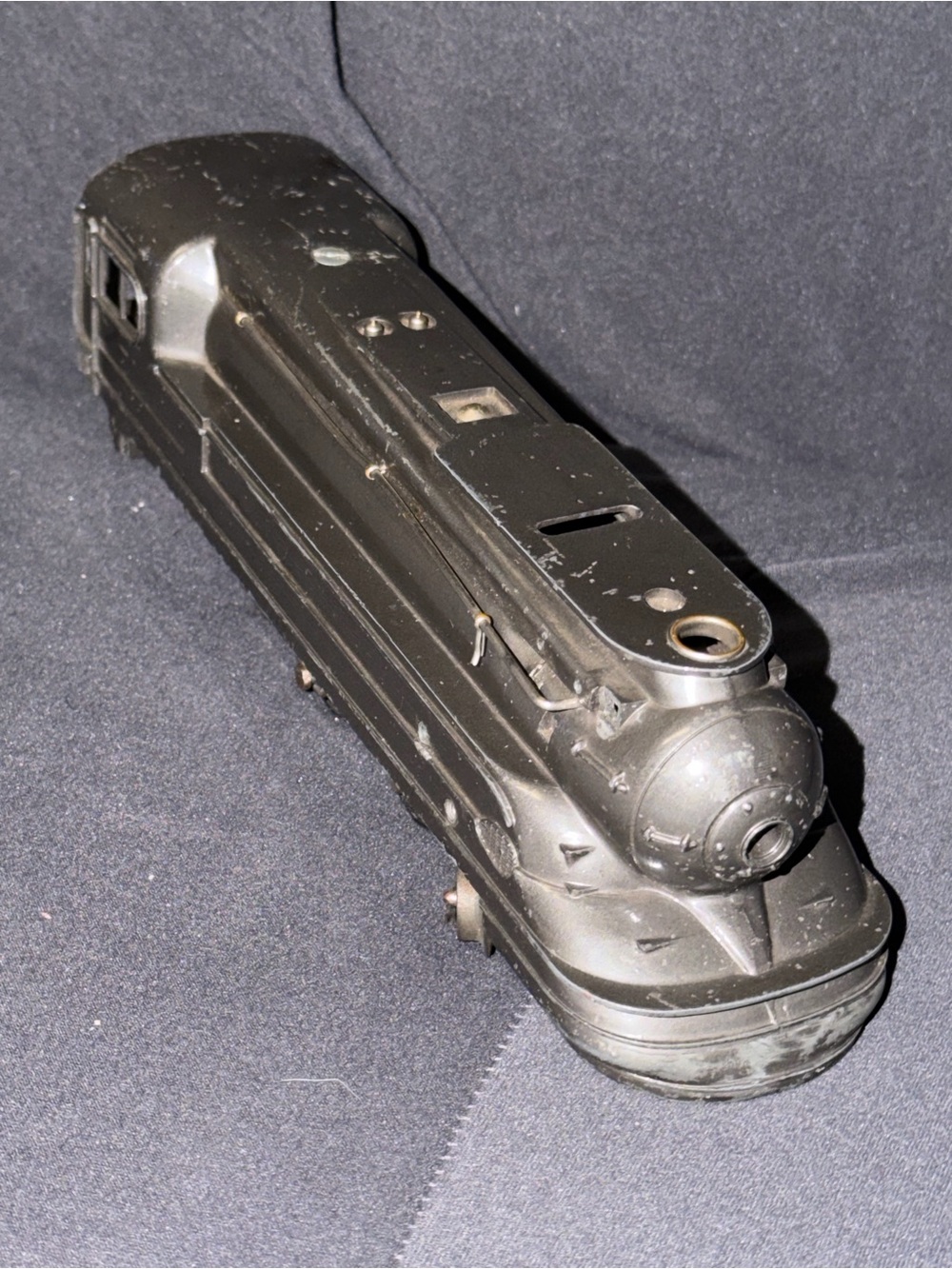 Lionel Train Lines 1668 Train Car Metal 1940’s Rare Collectible As Is Very Old U